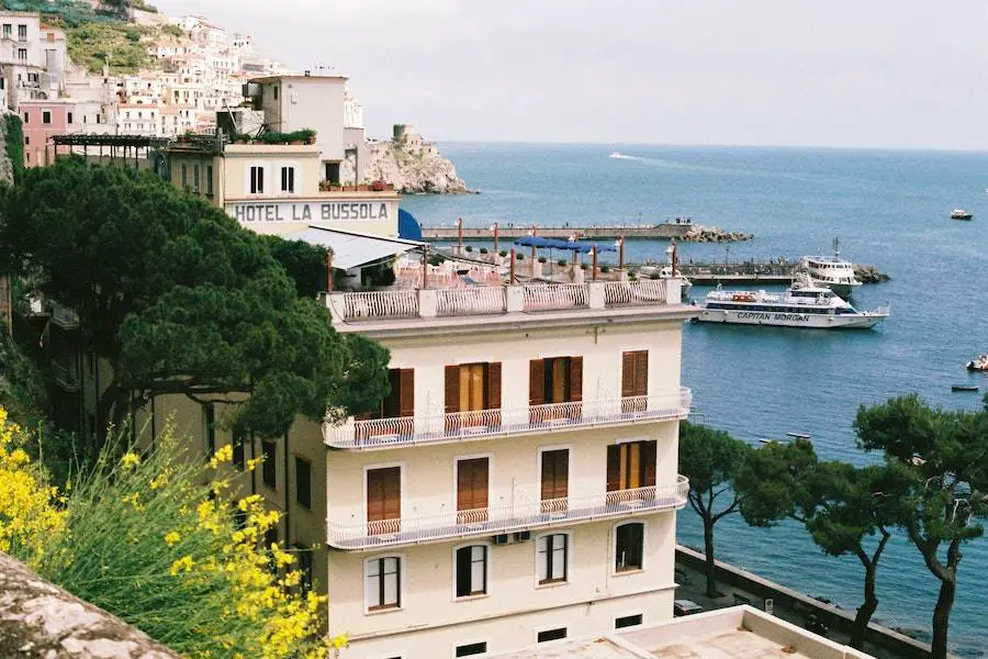 Airbnb vs. Hotel in Italy – Comparison
